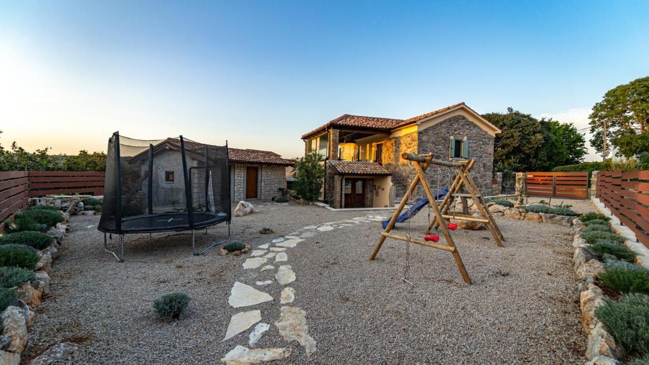 ורבניק Villa Campiello Heated Pool מראה חיצוני תמונה