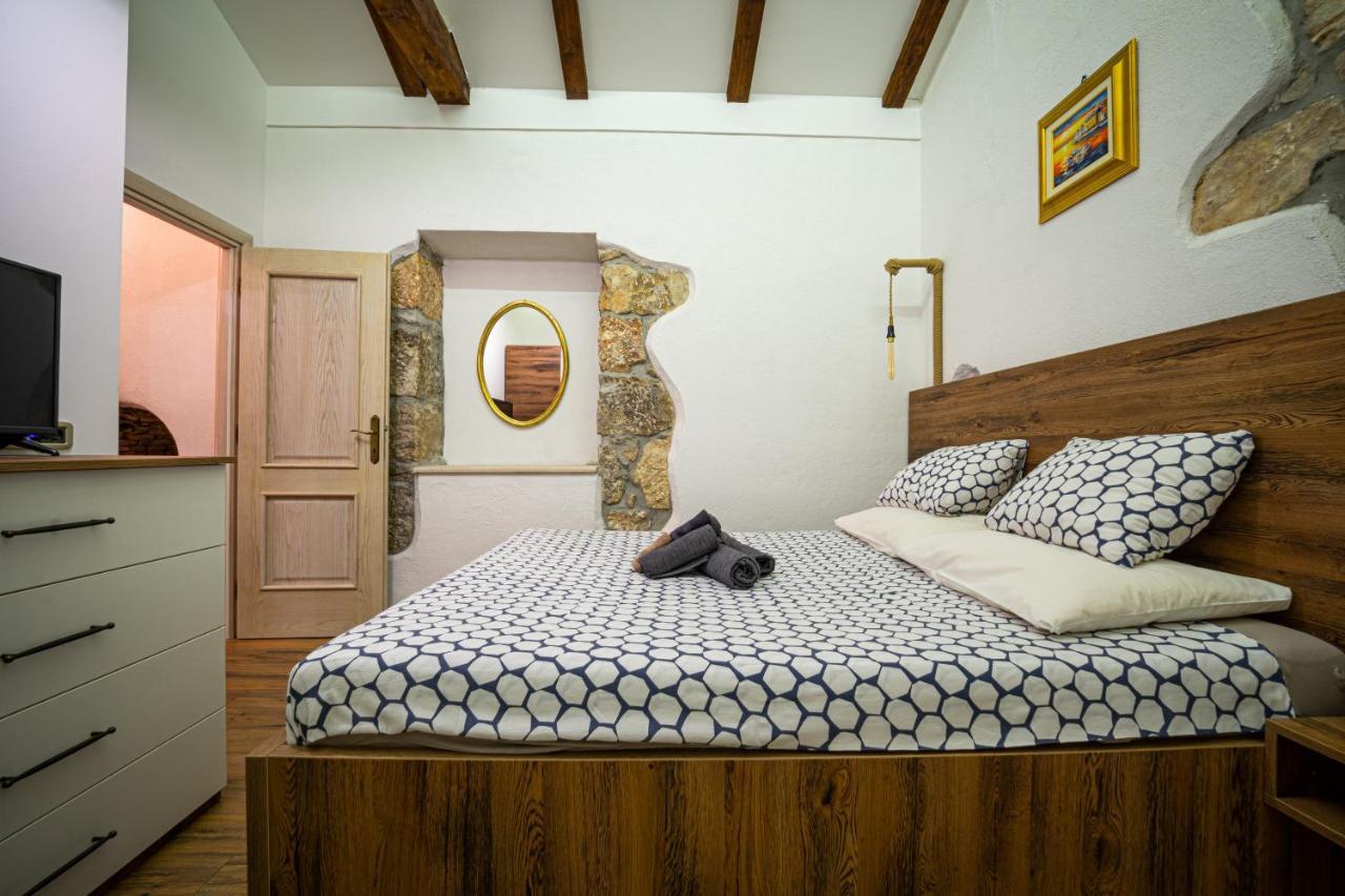 ורבניק Villa Campiello Heated Pool מראה חיצוני תמונה