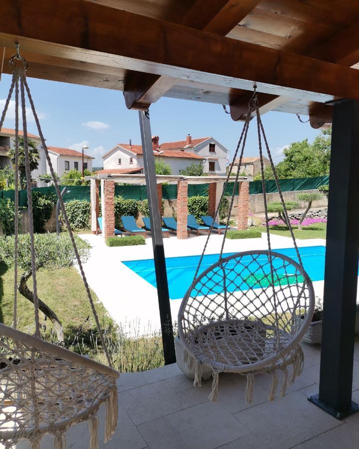 ורבניק Villa Campiello Heated Pool מראה חיצוני תמונה